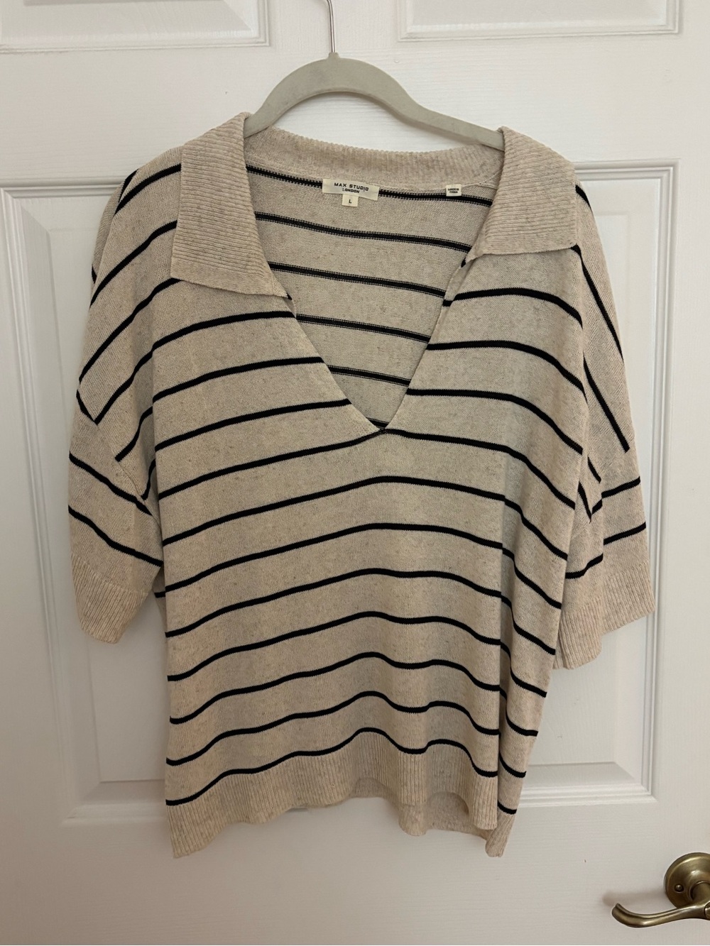 Max Studio Cream & Black Striped V-Neck Short Sleeve Sweater Top